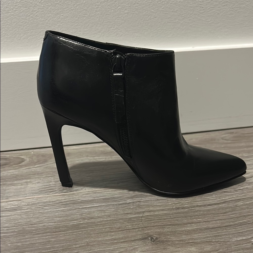 Nine West Black Heeled Boots with Stiletto Heel
